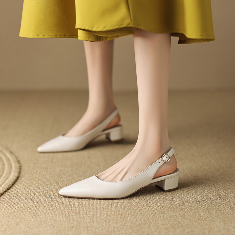20230305513345041_750.jpg Minimalist Pointed Toe Slip-On Shoes with Metal Detail
