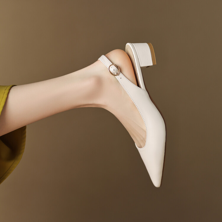 20230305513345043_750.jpg Minimalist Pointed Toe Slip-On Shoes with Metal Detail